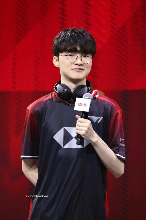 电竞比分雪碧经理Korb3n分享了YB顶替GG参加本届国际邀请赛的看法